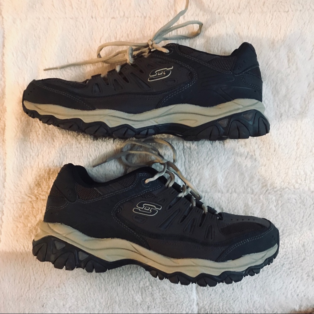 Sketchers Memory Foam Sneakers